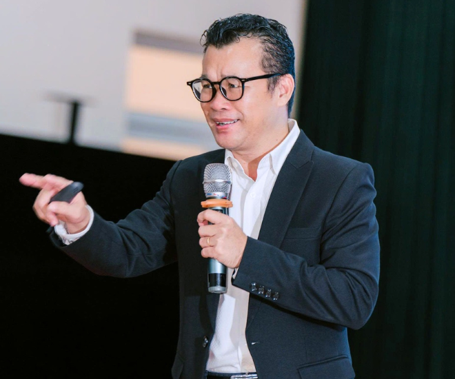 Theo ThS. Minh Hải, việc tổ chức hoạt động ngoại khóa nên dựa trên nguyên tắc đảm bảo quyền lợi cho tất cả học sinh, phải mang đến bài học bổ ích và kiến thức, kỹ năng sống cho các con.