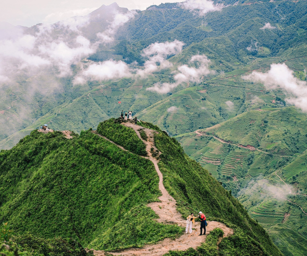 Tà Xùa - cao nguyên huyền ảo ở Sơn La, là điểm đến được nhiều người trẻ “săn lùng”.