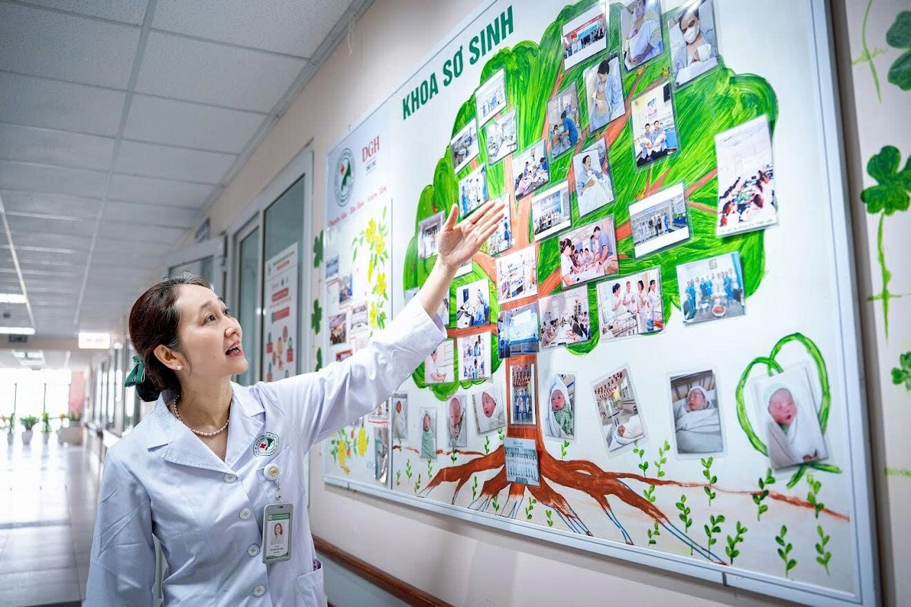 Mẹ “đỡ đầu” cho những đứa trẻ bị bỏ rơi: Chăm các con là chưa đủ, phải giúp các con có hạnh phúc và tương lai… - 6