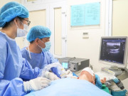 Sức khỏe - Tin vui cho bệnh nhân ung thư ở Việt Nam: Thêm cơ hội và hy vọng mở ra cánh cửa kéo dài sự sống