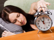Sức khỏe - Ngủ nướng có phải là cách tốt nhất để hồi phục sức khỏe trong dịp Tết? 10 người trả lời thì hết 9 chọn sai