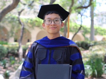 Tiến sĩ Toán trường top 7 thế giới: "Ngọn lửa Lê Bá Khánh Trình cháy trong tôi"