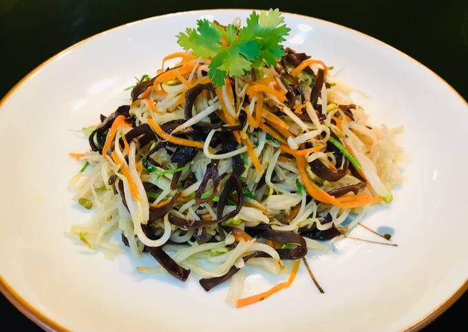 Mộc nhĩ dù ngon cũng không nên dùng nhiều và một số người không nên ăn mộc nhĩ. Ảnh minh họa. 