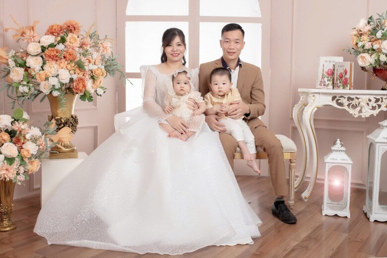 Sau 7 lần thất bại, cuối cùng trái ngọt đã đến với vợ chồng anh Hải, chị Trang. Ảnh: GĐCC.