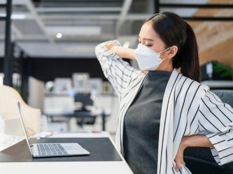 Thời tiết lạnh trở lại, nhiều người “than trời” vì đau xương khớp: Đâu là sai lầm cần tránh?