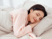 Sức khỏe - Trước khi ngủ nên thực hiện thói quen nào và tránh điều gì để tăng miễn dịch, giảm stress và làm đẹp da?