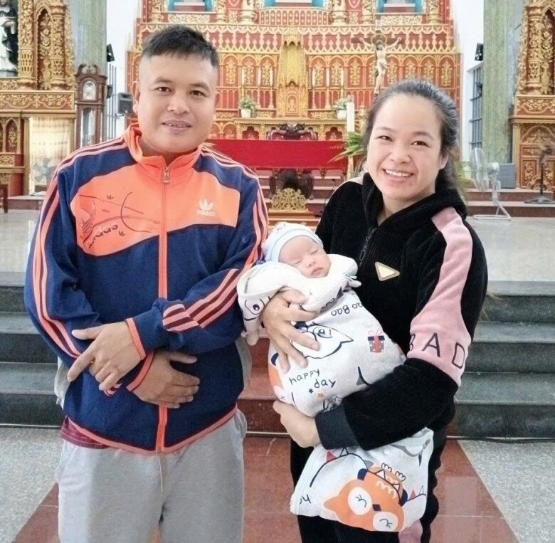 Sau hành trình không biết mệt mỏi, đây là cái Tết đầu tiên chị Ngọ được đón nhận mùa xuân hạnh phúc. Ảnh: NVCC.
