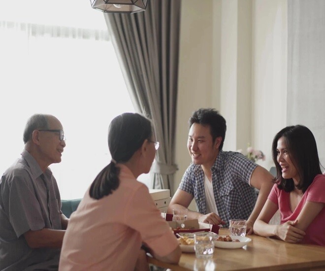 Hiện dịch vụ thuê người yêu đi chơi hoặc về ra mắt gia đình đang ngày càng phổ biến. Ảnh minh họa. 