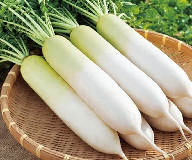 Củ cải được ví là nhân sâm mùa đông, vì thế mọi người hoàn toàn có thể sử dụng được, kể cả khi kết hợp với cà rốt. Ảnh minh họa. 