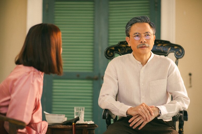 Bố dượng nói cho tôi 2 tỷ tiền đền bù đất. (Ảnh minh họa)