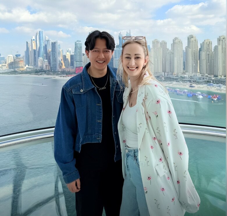 Chàng trai 10X yêu “chị đẹp” là mẹ đơn thân người Nga hơn 10 tuổi, bố mẹ gật đầu vì nàng dâu quá xinh - 6