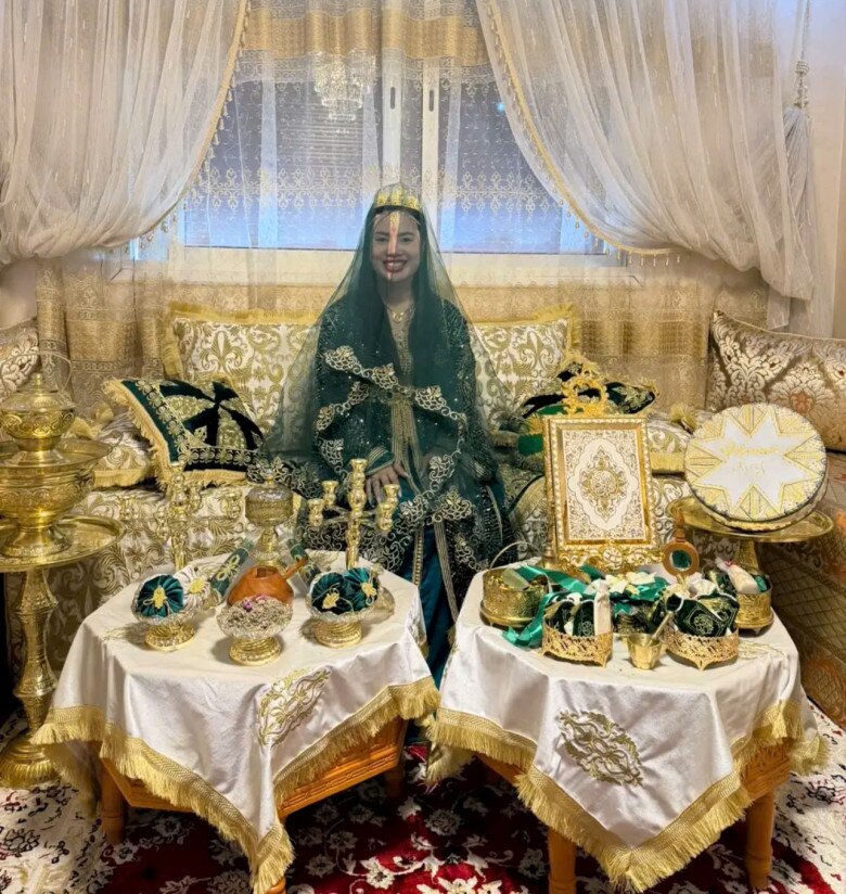 Hộp qu&agrave; cưới sang trọng