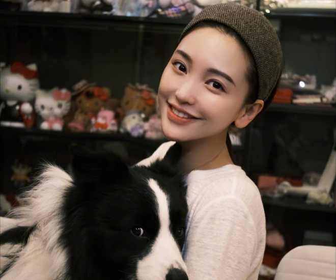 Kim Sa được mệnh danh là “nữ thần không tuổi”.