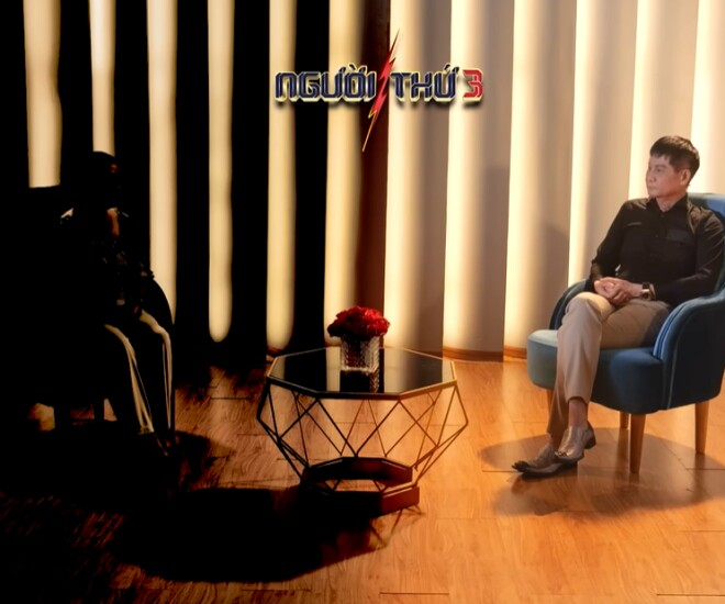 Chị A chia sẻ câu chuyện của mình trong chương trình Nguời thứ 3.