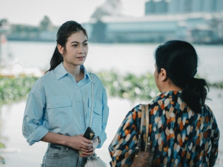 Chồng cũ cưới bạn thân của tôi, mẹ anh mừng rỡ khoe khắp nơi, 2 năm sau gặp tôi khóc nói 8 từ