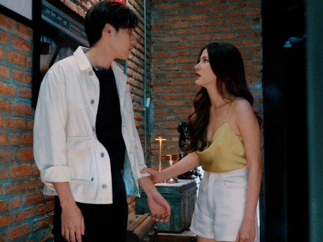 Đêm trước ngày tái hôn với chồng cũ, vì một thứ trong nhà vệ sinh, tôi tái mặt rời đi ngay