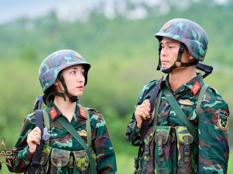 Hòa Minzy - Thăng Văn Cương và 2 cặp đôi nên duyên từ 'Sao nhập ngũ'