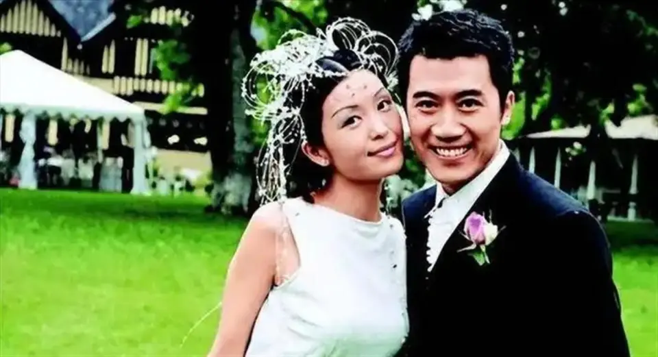 Ngũ Vịnh Vy và người chồng thứ 2.