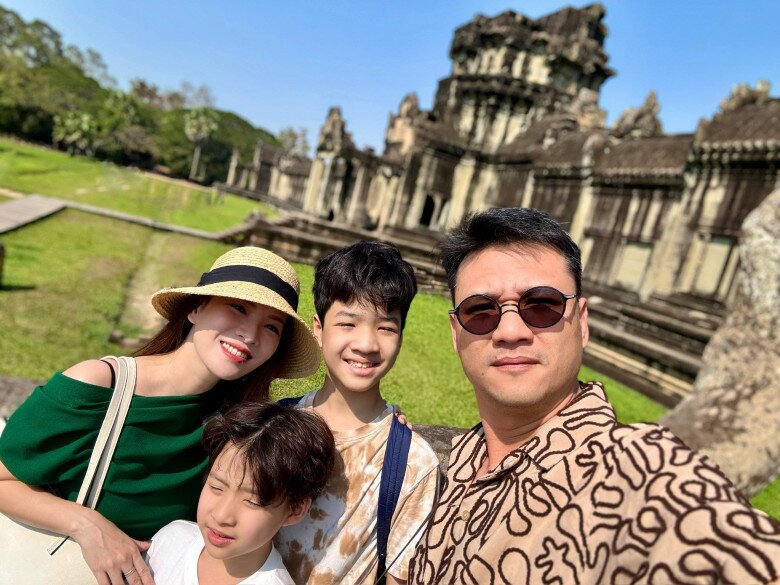 MC Đan Lê bất ngờ “báo động đỏ” trong ngày sinh nhật chồng, phản ứng của đạo diễn Khải Anh khiến cô khựng lại - 4