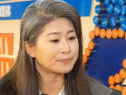 Yêu - Dọn ô tô gia đình, người vợ choáng váng khi thấy báo cáo y tế lạ, càng sốc hơn khi thấy cái tên trên đó