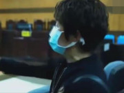 Yêu - Đi làm lại sổ hộ khẩu, người phụ nữ toát mồ hôi lạnh khi phát hiện bí mật chồng giấu suốt 13 năm