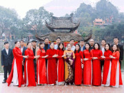 Yêu - Nhà có 10 con gái ở Hà Nội: 10 chàng rể chống gậy đưa tang bố vợ