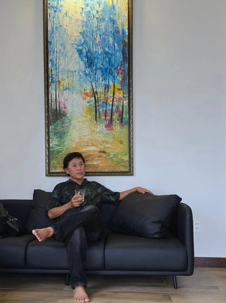 Nam NSND là thầy giáo của Võ Hạ Trâm có cơ ngơi 3000m2 đầy hoa cỏ khiến nhiều người thích thú - 6