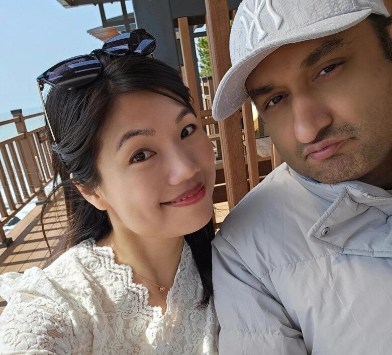 Chị Lợi và chồng Ấn Độ.