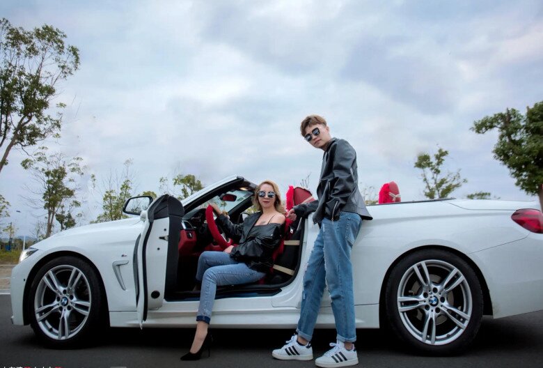 Phú bà 3 con amp;#34;tán đổamp;#34; chàng shipper kém 17 tuổi, được cầu hôn liền tặng ngay xe BMW cho trai trẻ - 5