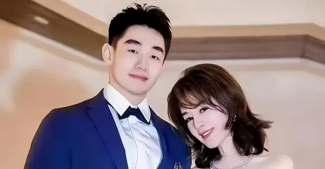 amp;#34;Phú nhị đạiamp;#34; 10X yêu nữ đại gia U60 5 đời chồng, 3 tháng được tặng gần 200 tỷ đồng, 2 xe sang - 8