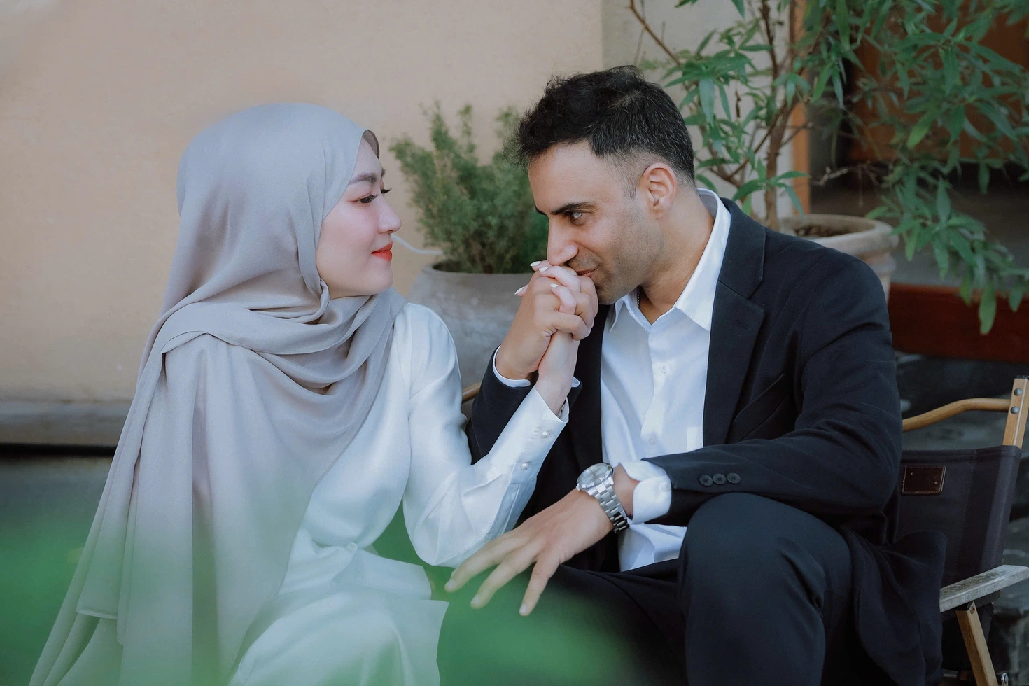 “Quẹt trúng” anh chàng Pakistan trên app hẹn hò, cả hai chốt cưới vội, hai nhà nhận xét “phi như tên lửa” - 10