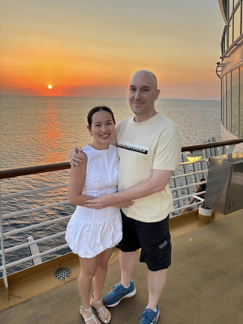 Thử vận may nộp đơn sang Mỹ du học, 9X Việt “trúng số độc đắc” khi nên duyên cùng chồng Mỹ - 8