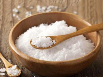 Đây mới là những cách rắc muối trừ tà giúp xua đuổi vận xấu hiệu quả