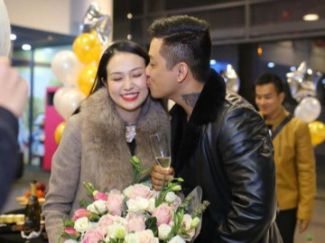 Tiểu thư cành vàng lá ngọc cưới “trai hư”, sinh 3 con vẫn đẹp nuột nà, ở biệt thự, đi xe sang, được chồng chiều