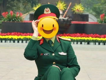 NSND mang hàm Đại tá cưới chồng 2 lần làm “Chủ tịch tỉnh”, ngoài 50 vẫn đẹp quyến rũ, hút mắt bởi mái tóc lạ