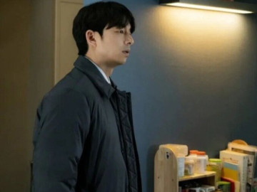 Cãi nhau với vợ bỏ nhà đi làm xa nửa năm, quay về định ly hôn nhưng vừa mở cửa tôi lại khóc