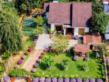 Gia chủ Thanh Hóa dựng nhà vườn 1.500m2 khác lạ, hàng xóm từ 'chê cười' đến khen