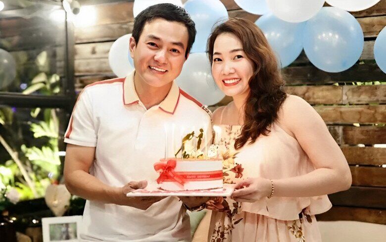 Sau 10 năm về chung nhà, tổ ấm của vợ chồng Cao Minh Đạt càng thêm viên mãn.