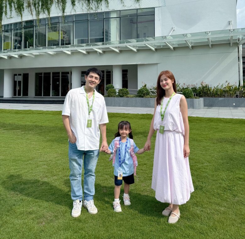 Bé Winnie đang học ở trường quốc tế có học phí hơn nửa tỷ/năm.