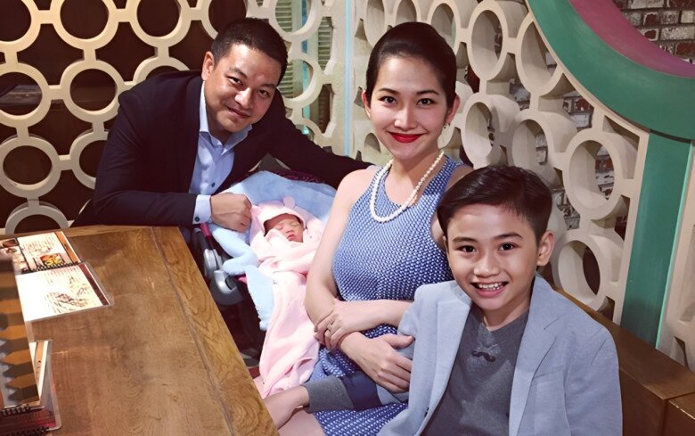 Năm 2015, cặp đôi đón con chung, nhà có đủ nếp, đủ tẻ.