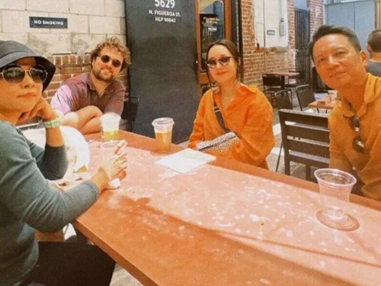 Eric Derwallis - chồng Anna Trương được lòng gia đình vợ.