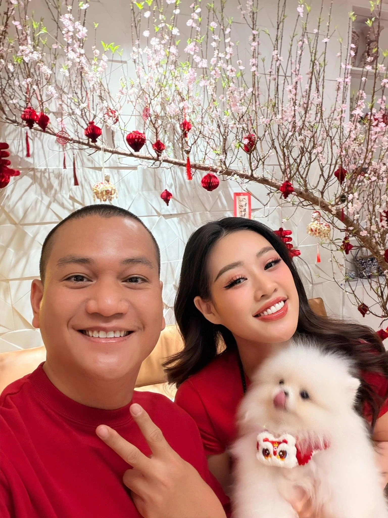 Khánh Vân rơi nước mắt khi đón sinh nhật với chồng hơn 17 tuổi, nhiếp ảnh gia khoe tài nấu ăn dỗ ngọt vợ - 5