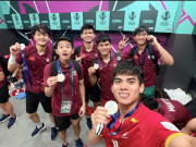 Giải trí - U23 Việt Nam chiến thắng đội tuyển Hàn Quốc: Thủ môn Cao Văn Bình thành người hùng, Trấn Thành "xin lỗi" Hari Won