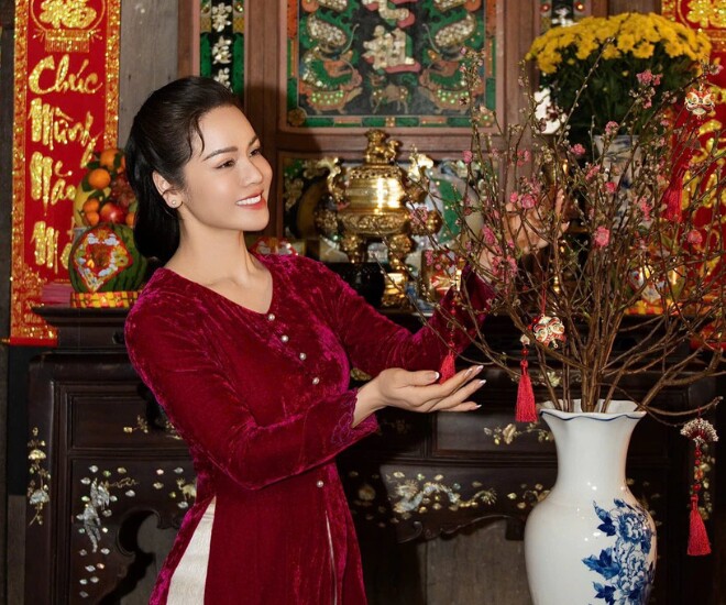 Nhật Kim Anh thấy hài lòng với cuộc sống hiện tại.