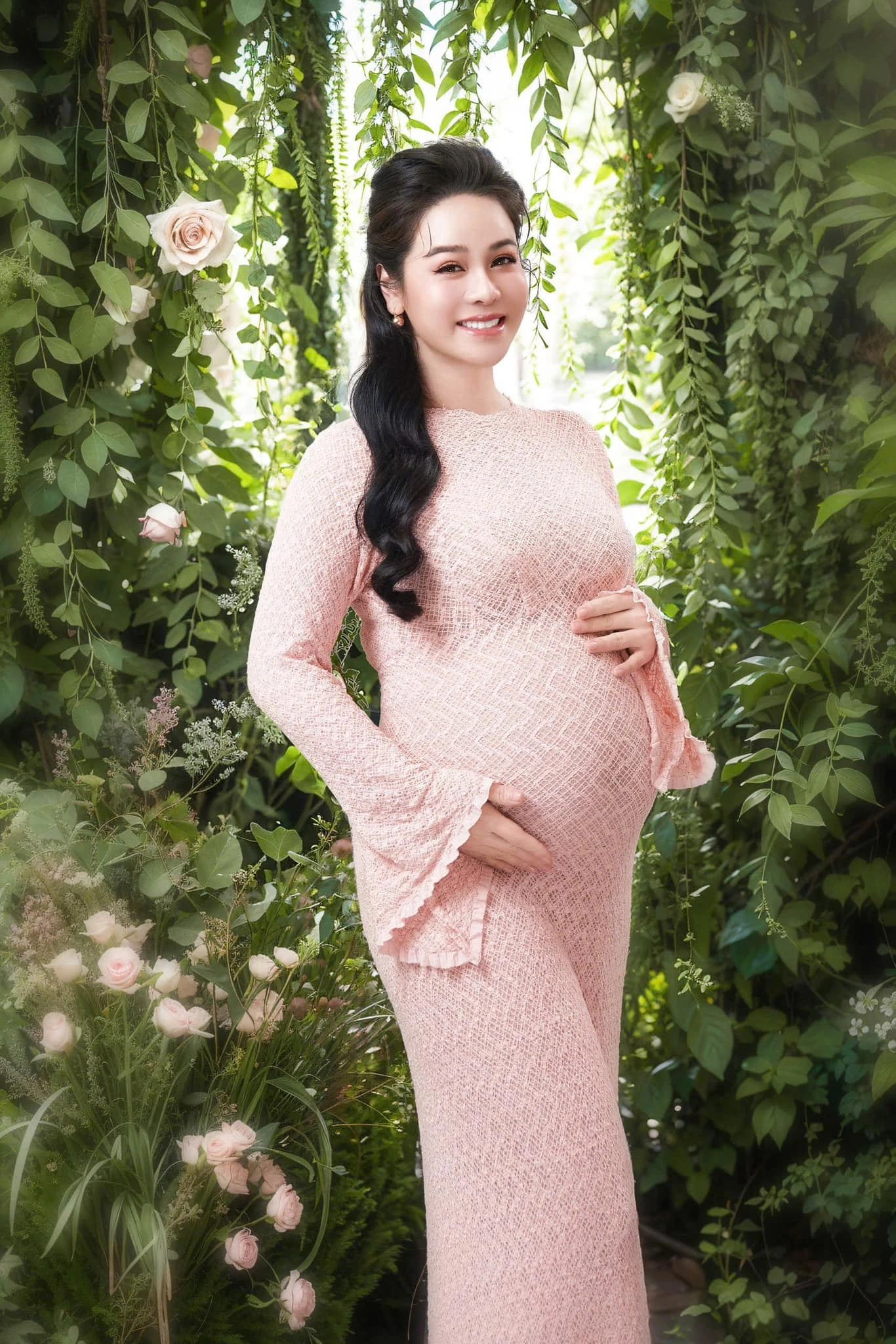 Nhật Kim Anh mang thai lần 2 nhờ IVF.