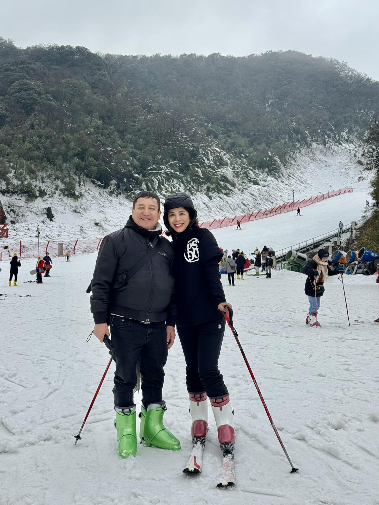 Cả 2 dành nhiều thời gian đi du lịch cùng nhau.