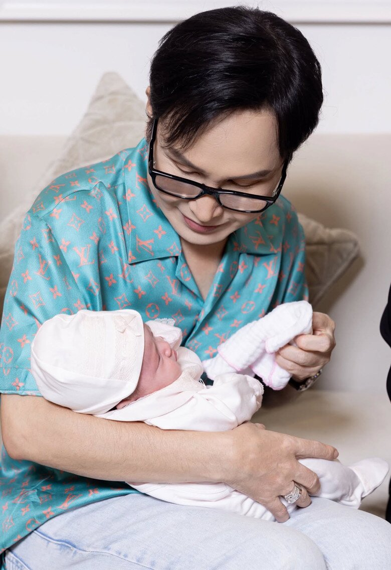 Vũ Luân hạnh phúc khoe được con gái gọi ba ba.