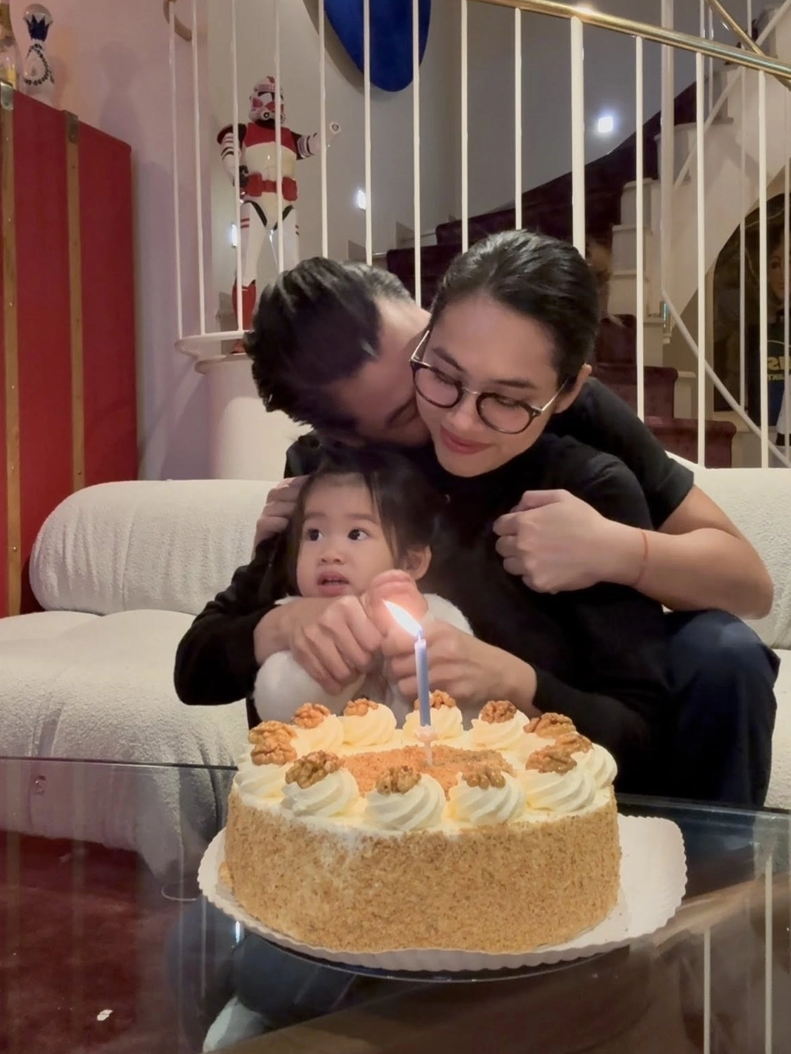 Sau khi đón con gái chung - bé Ayla, Á hậu Hoàng My và bạn trai Việt kiều Áo chia tay hồi đầu năm 2026.