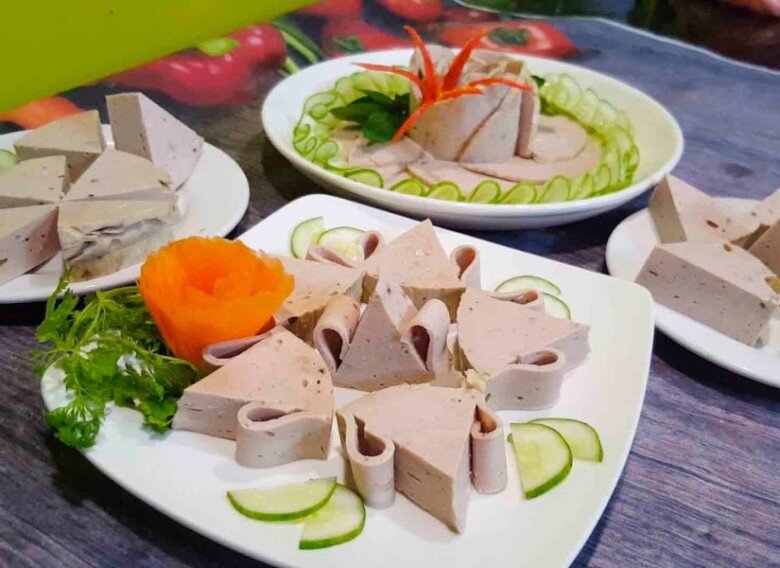 Cách xếp giò đẹp trên mâm cỗ Tết cực đơn giản, nhắm mắt cũng làm được - 4