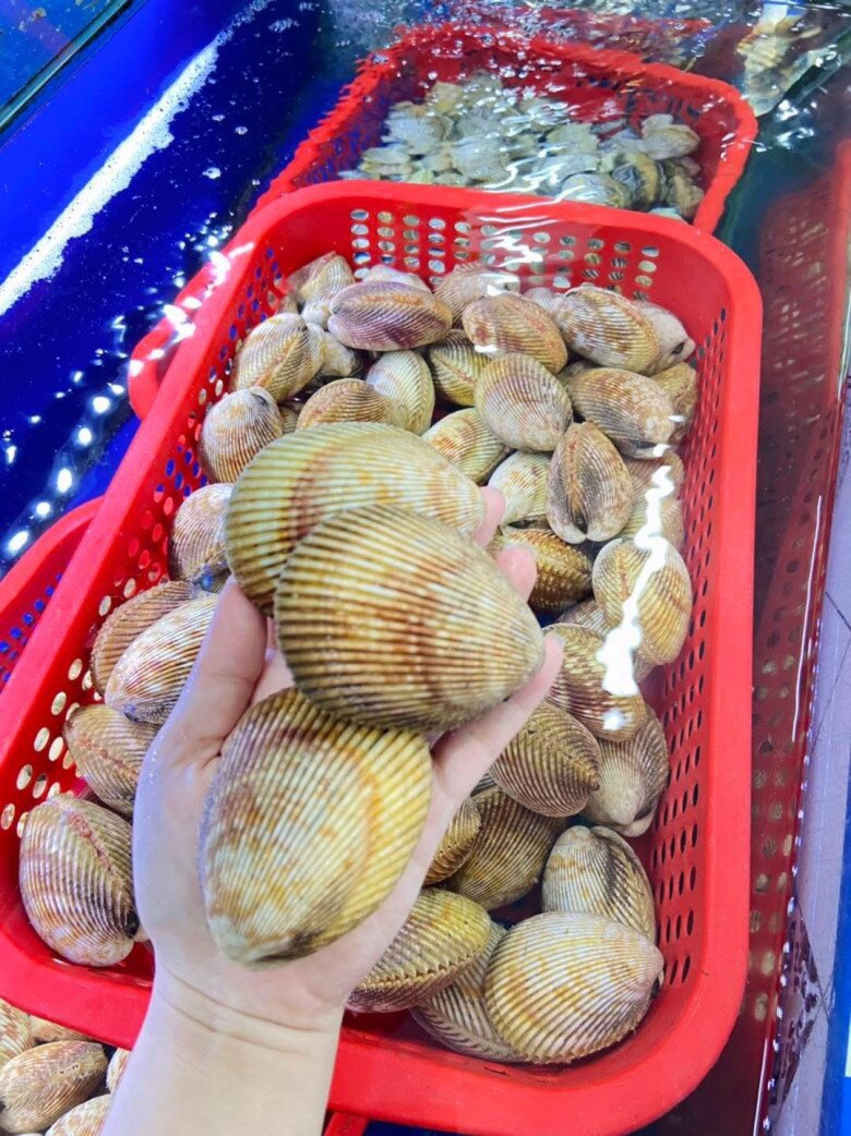 Đặc sản nghe tên amp;#34;ngượng đỏ mặtamp;#34;, xưa không ai biết đến nay dân thành phố ưa chuộng vì hương vị lạ, 300.000 đồng/kg - 3